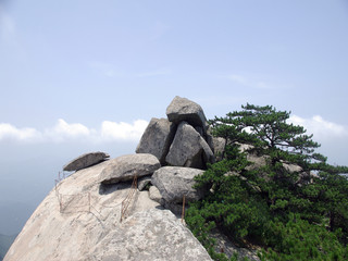 大别山主峰